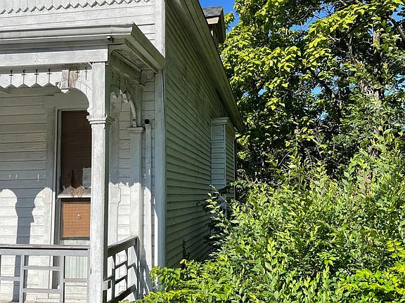 3rd image of 2931 W McMicken Ave