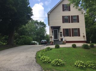 6 Pearl St, Derry, NH 03038