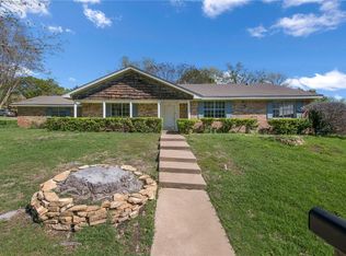 929 Sleepy Hollow Rd, Woodway, TX 76712