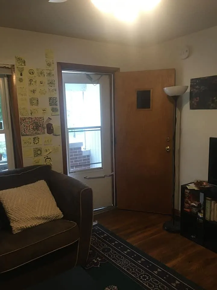 2 bed, $2,200 — Photo 3