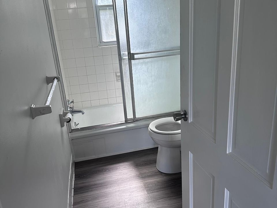 2nd image of 347 E Grant St #1