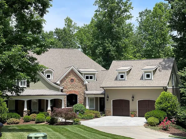 20361 Enclave Oaks Ct, Cornelius, NC 28031