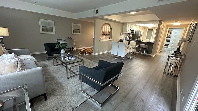 1st image of 440 Cesano Ct APT 211