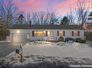 7 Mitchell St, Lewiston, ME 04240