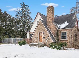 2314 Hills St, Flint, MI 48503