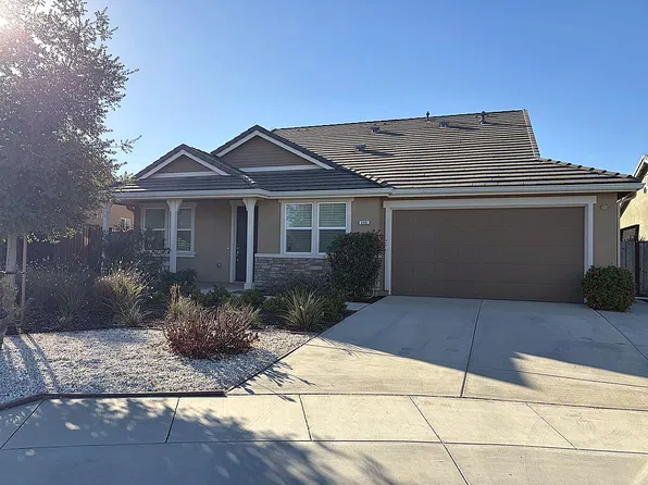 696 Sacramento Way, Hollister, CA 95023