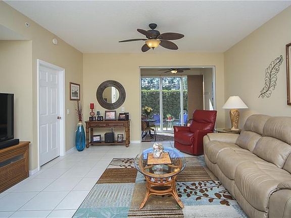 3rd image of 4230 Castlebridge Ln Unit 1811