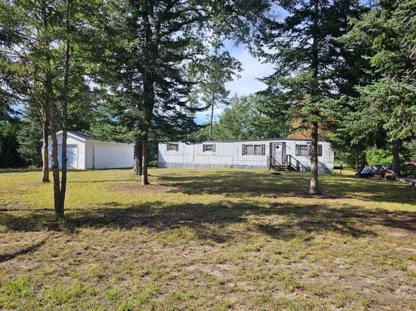W5524 Castle Rock Dr, New Lisbon, WI 53950
