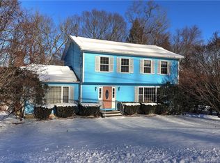 15 Rodia Ridge Rd, Shelton, CT 06484