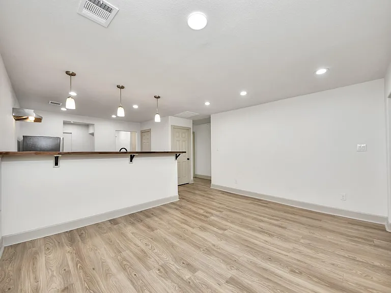 2919 Rosedale St #B — Photo 17