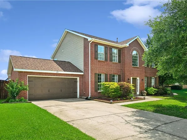 600 Fairway Ct, Covington, LA 70435