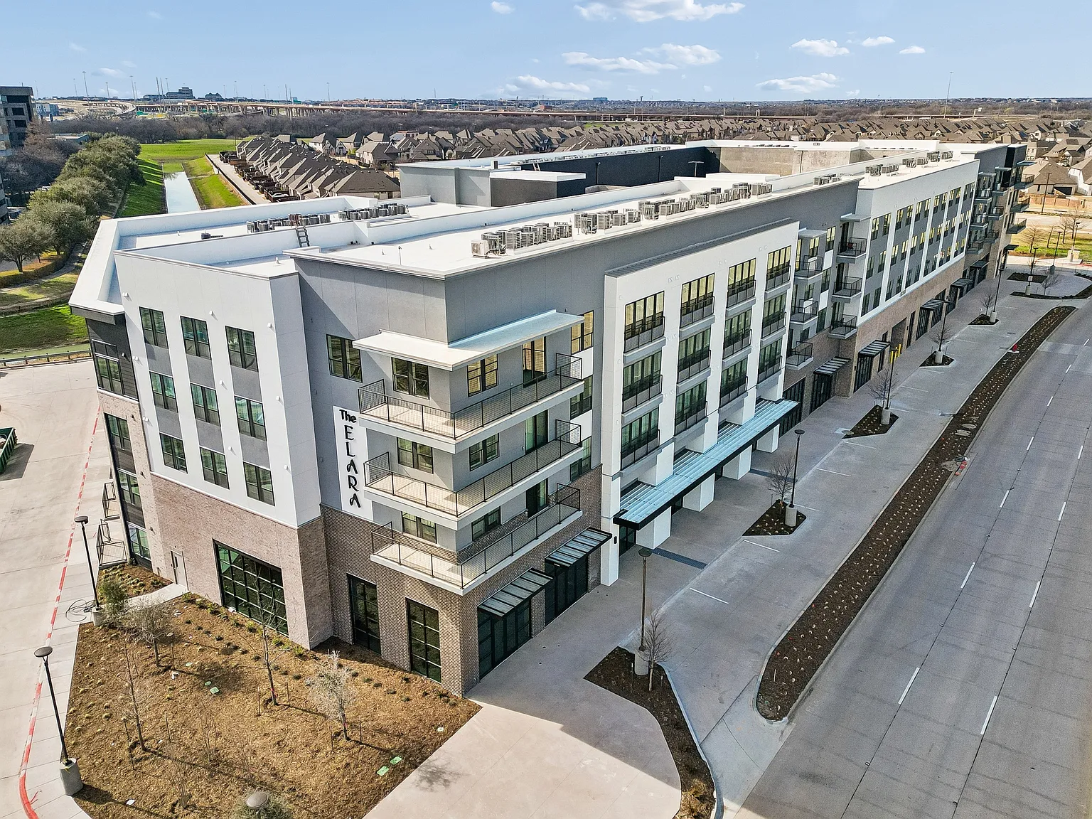 The Elara — Photo 1