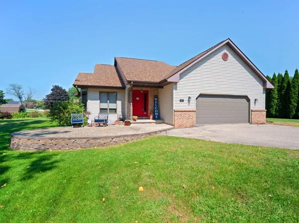 507 Skogen ROAD, Cambridge, WI 53523