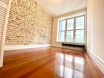 Rented by MOTION New York