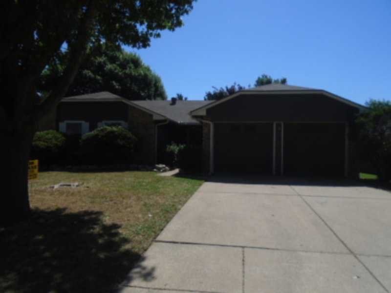 1st image of 4348 Bentley Dr