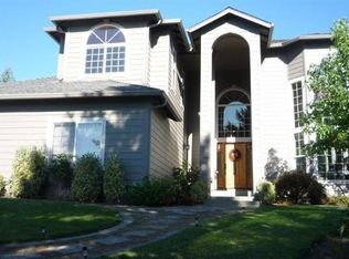 3544 Campus View Dr, Grants Pass, OR 97527