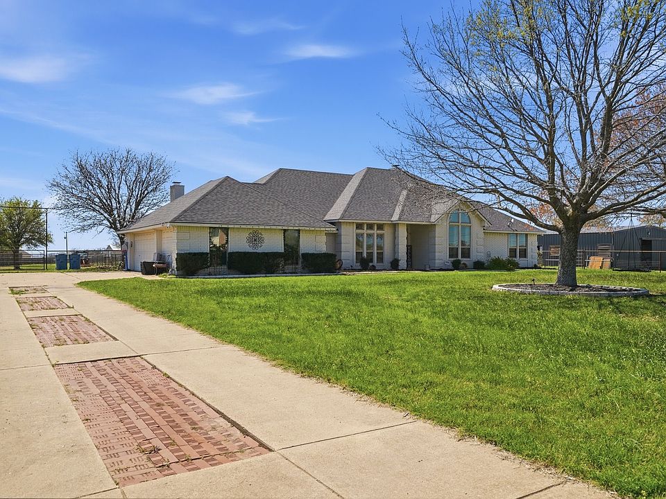 1st image of 333 Meadow Crest Rd