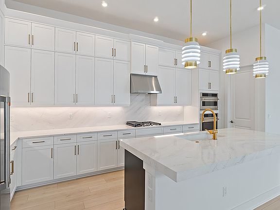 Madison Model Kitchen