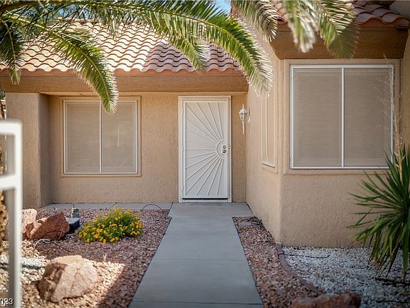 3rd image of 8717 Prairie Hill Dr