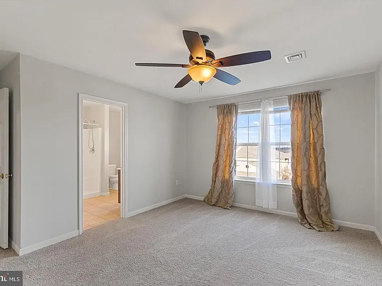233 Thrush Dr — Photo 24