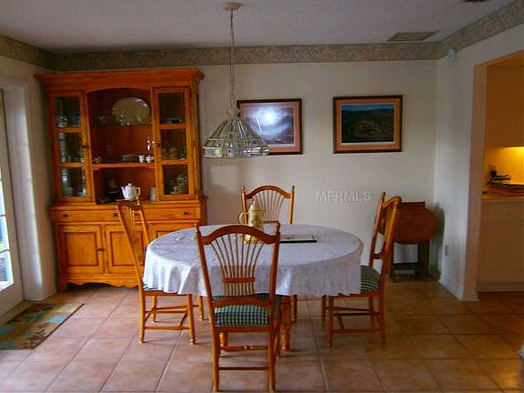5th image of 208 College Grove Cir NE