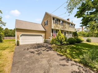 4 Ocean Ave, Newburyport, MA 01950