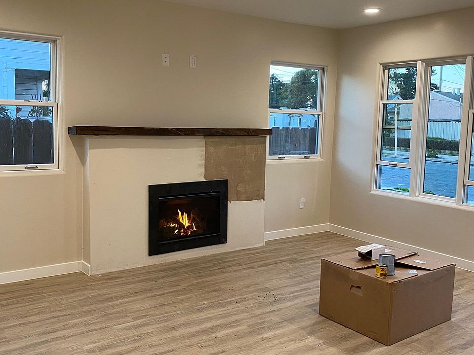 2nd image of 229 W San Luis St