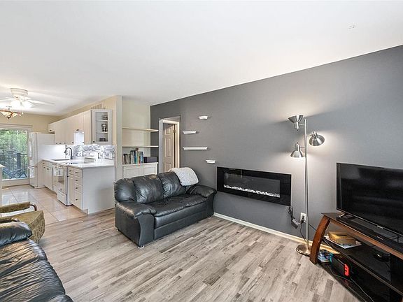 5th image of 7814 Sunray Ln APT 2