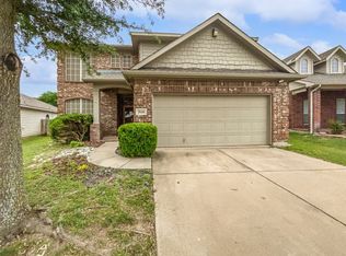 3148 Middleview Rd, Fort Worth, TX 76108