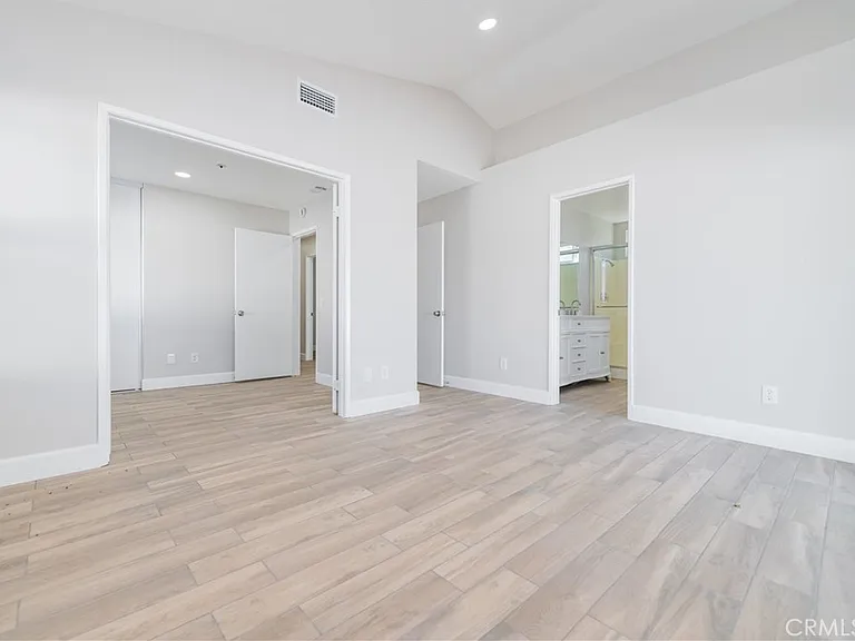 12032 Weeping Willow Ln — Photo 11
