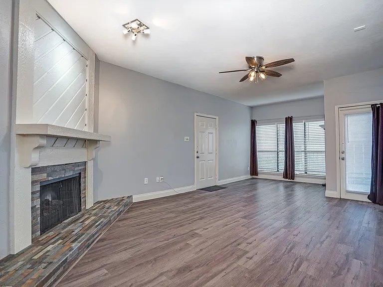9254 Forest Ln #107 — Photo 7