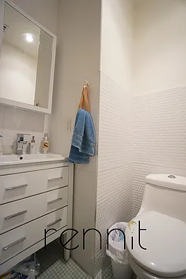 Rented by Rennit Inc. | media 11