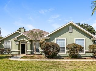 1333 Grey Feather Ln, Jacksonville, FL 32218