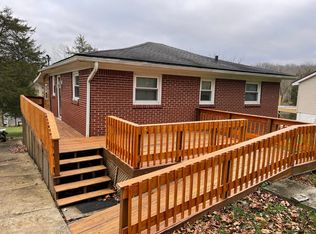 1335 Beaver Lake Rd, Lawrenceburg, KY 40342