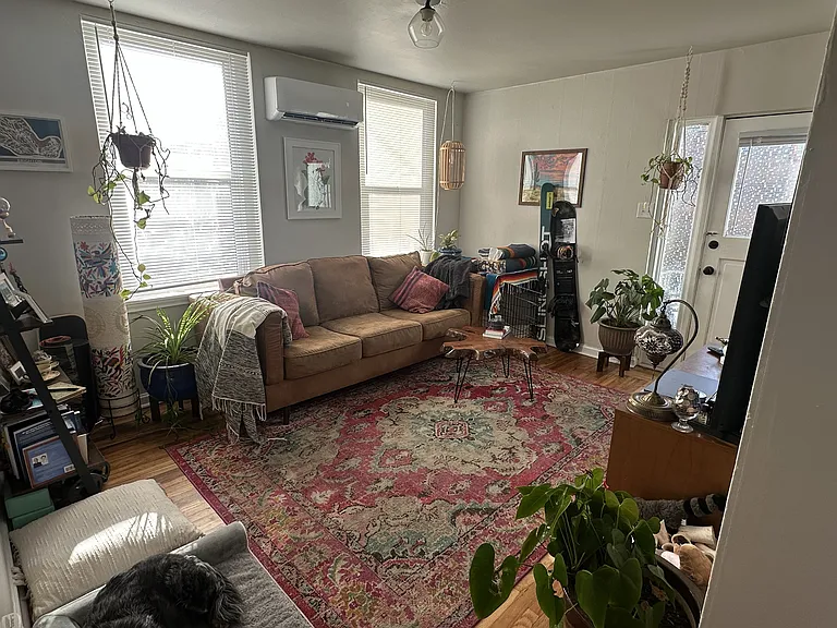 64 N I St #6 — Photo 28