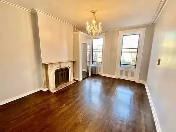 254 Wyckoff Street image 4 of 5