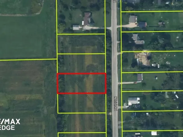 5177 N Irish Rd, Davison, MI 48423