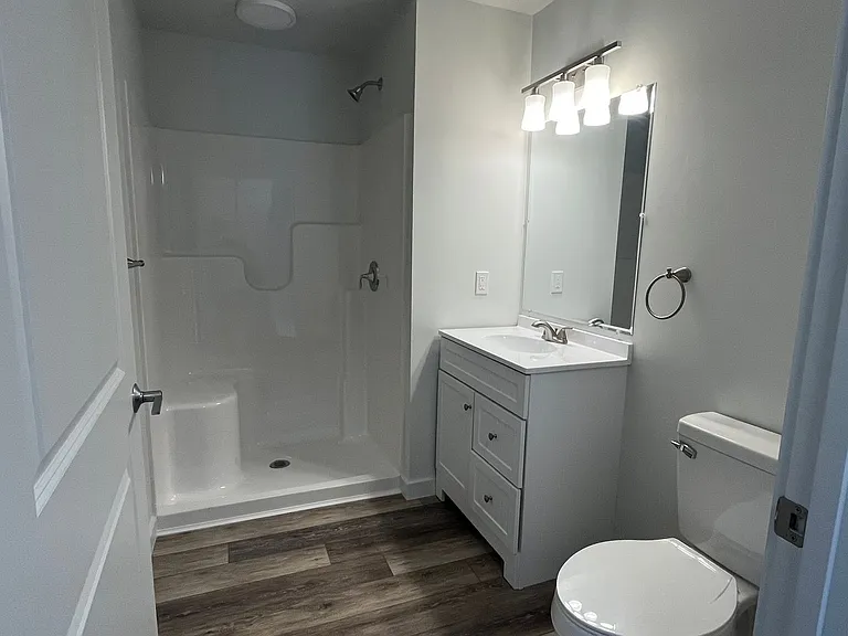 18 South St — Photo 3
