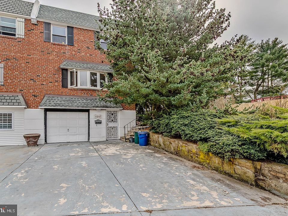 1st image of 11247 Jeanes Pl