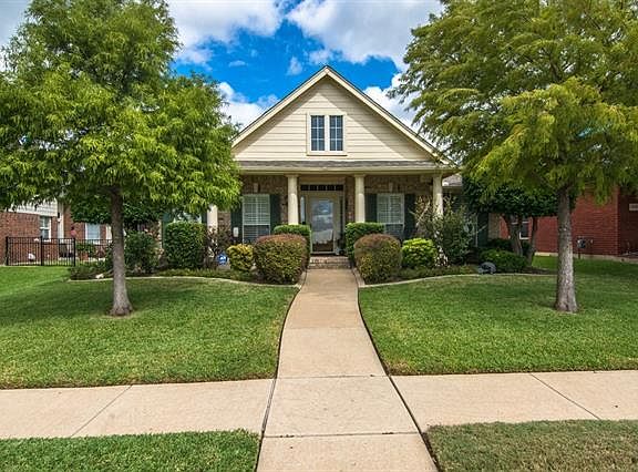 3rd image of 4255 Lake Bluff Dr