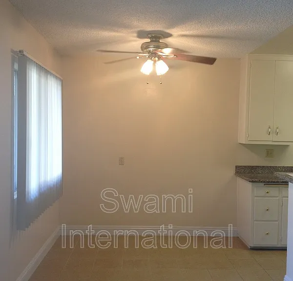 2804 W El Segundo Blvd #2 — Photo 9