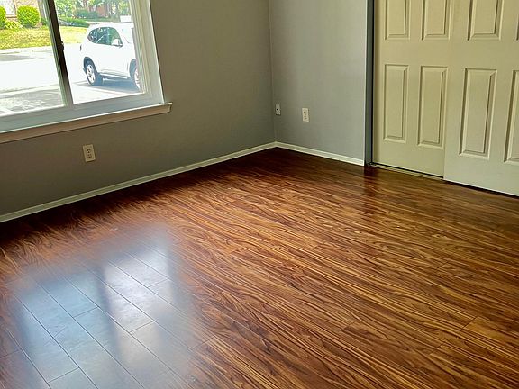 2nd image of 322 Sagamore Hills Dr #322