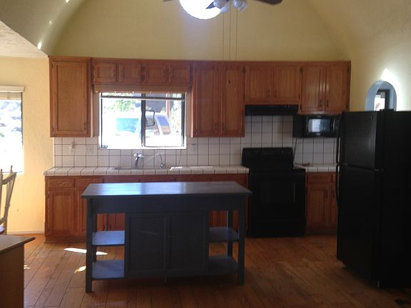 Kitchen & Grand Room