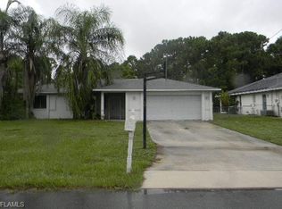 1908 SW 8th Ct, Cape Coral, FL 33991
