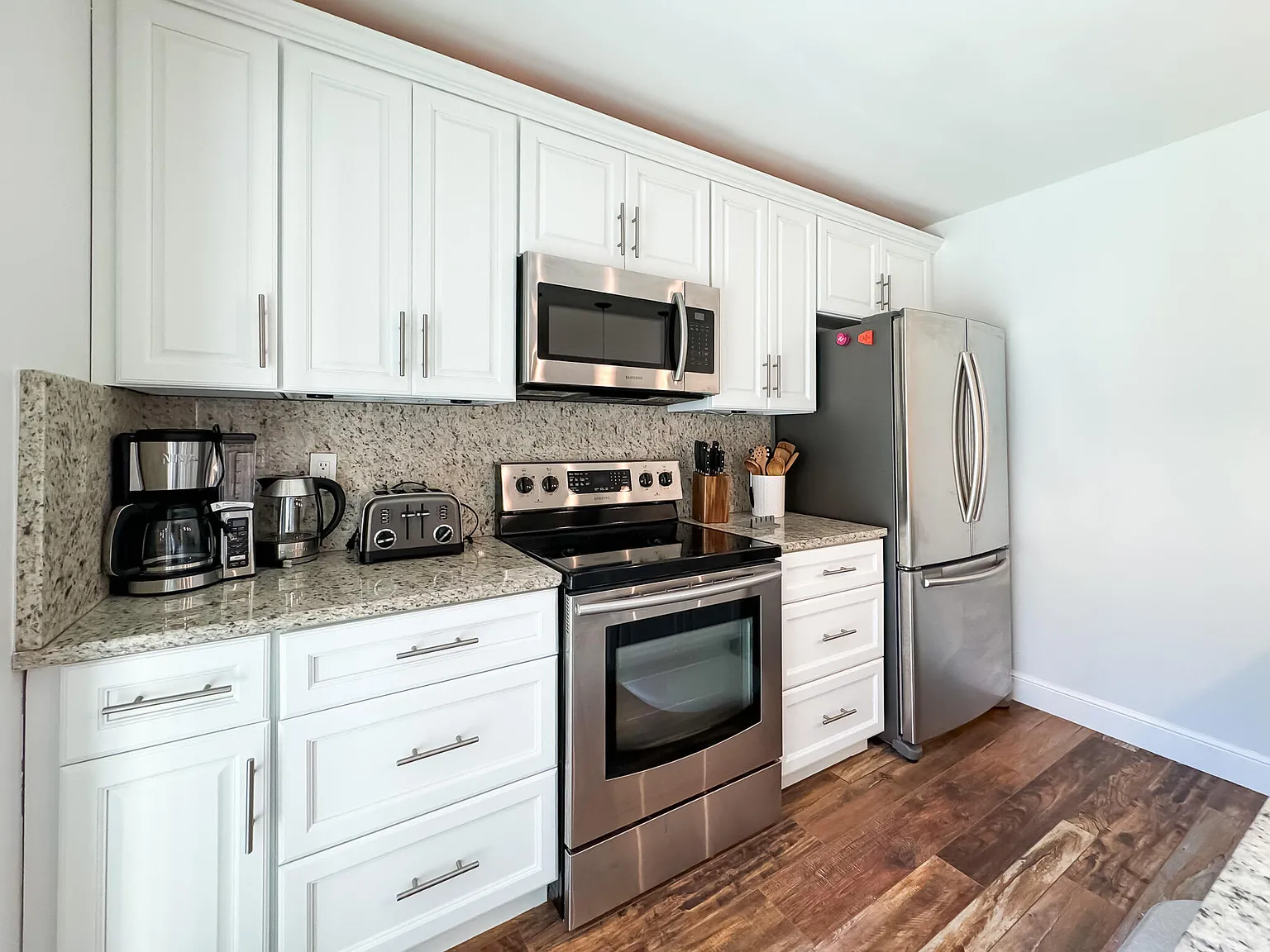 2 bed, 2.5 bath, 1236 sqft, $2,500 — Photo 1