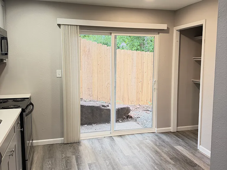 534 Prospect St #2 — Photo 9
