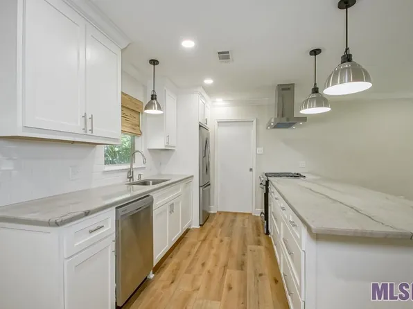 2942 Carmen Dr, Baton Rouge, LA 70809