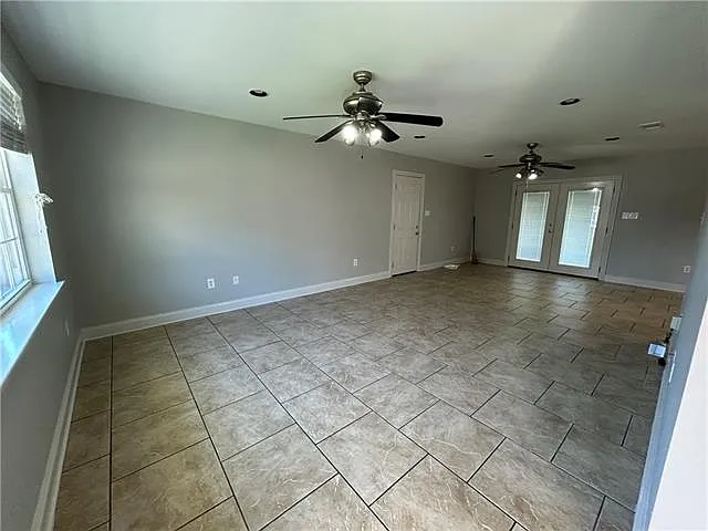 3108 Tournefort St — Photo 4