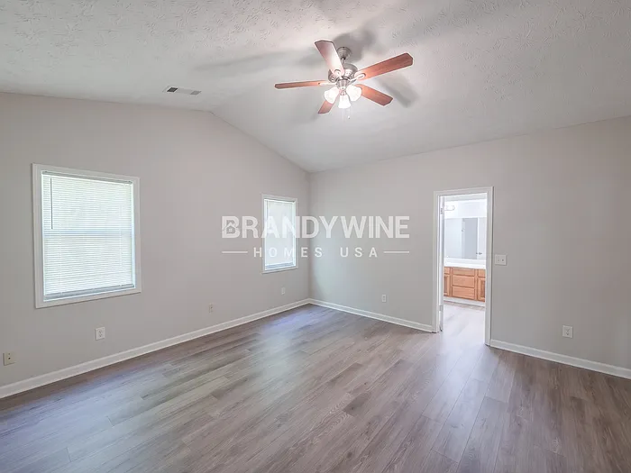 5900 Homestead Cir — Photo 11