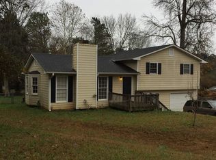 50 W Knight Dr #32, Carrollton, GA 30116